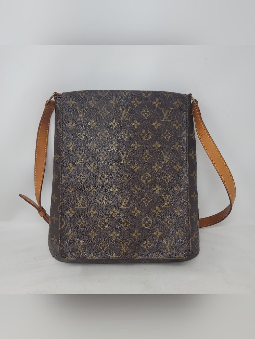 Louis Vuitton Musette Salsa GM Monogram Canvas Shoulder Crossbody Bag Authentic